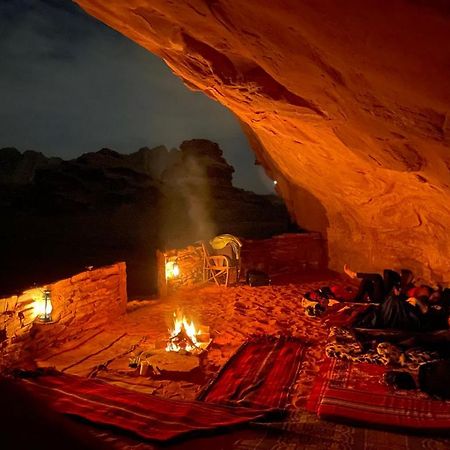 Wadi Rum Cave Camping Экстерьер фото